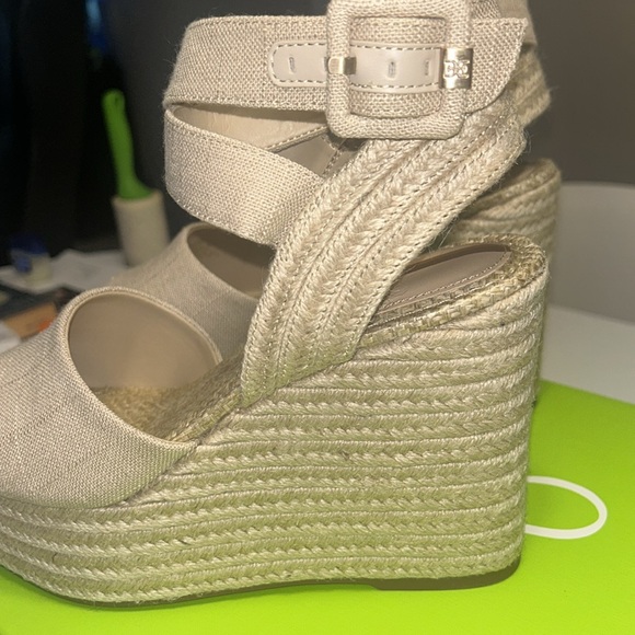 Sam Edelman Vada Espadrille Platform Wedge Sandal (Women) natural linen color - Picture 4 of 9